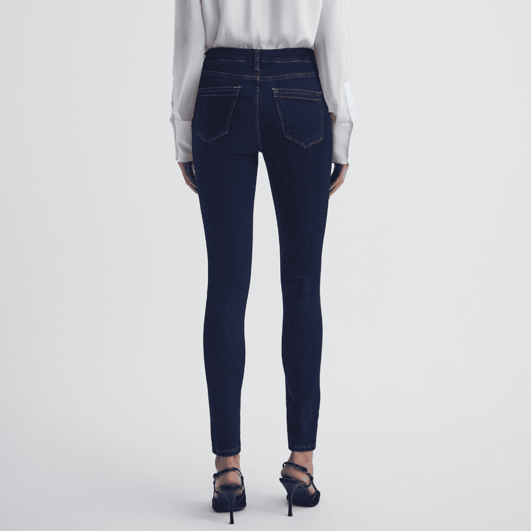 SKINNY